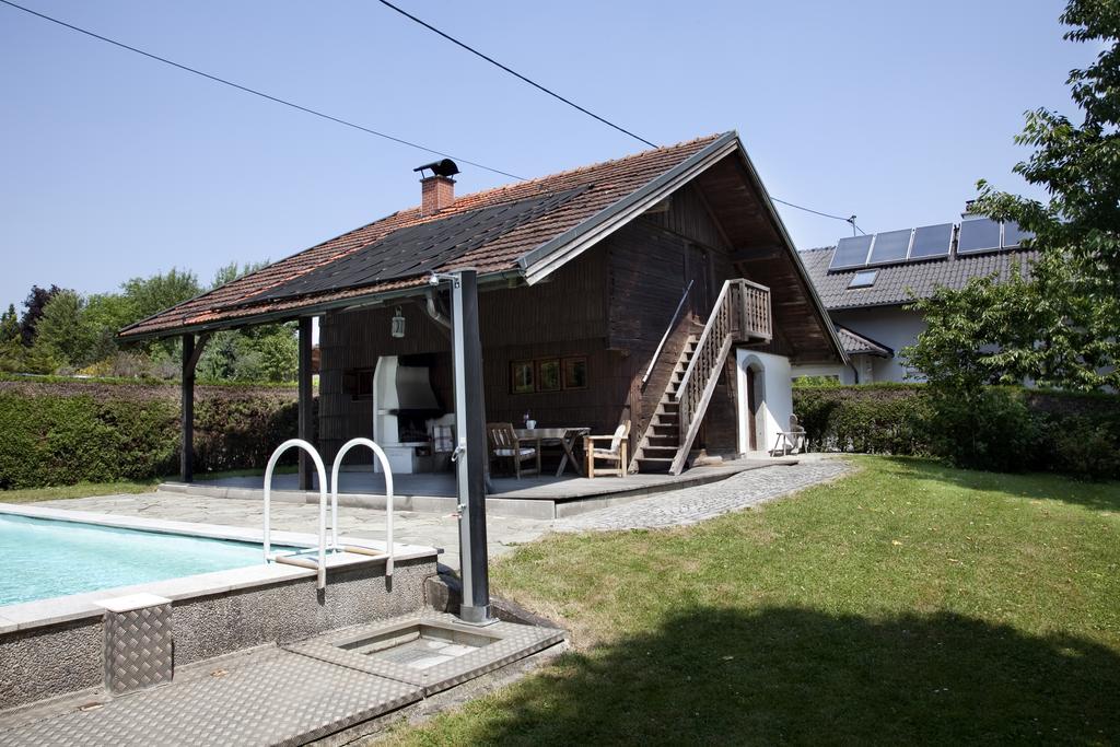 Gaestehaeuser Anni Ehrndorfer Ried im Innkreis Habitación foto